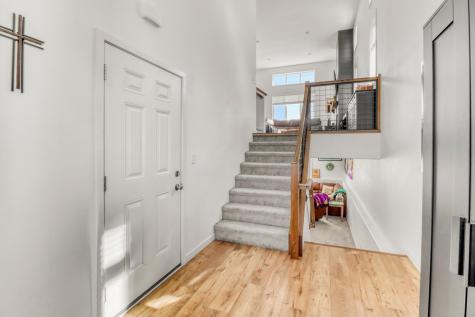 821 60th Avenue W West Fargo ND 58078