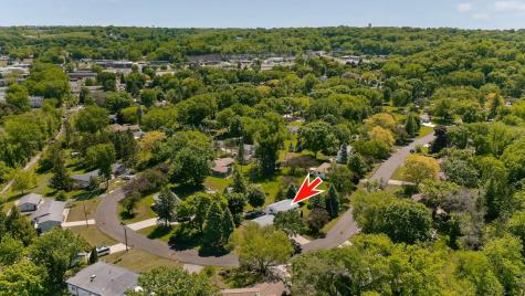 2750 Riverside Lane NE Rochester MN 55906