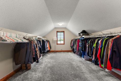 W10415 521st Avenue Prescott WI 54021