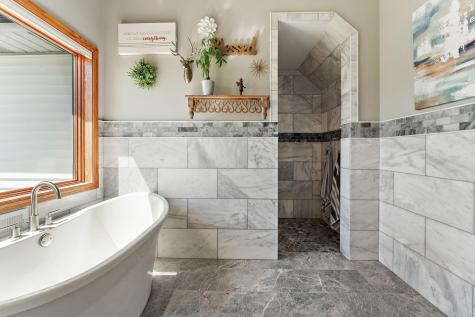 W10415 521st Avenue Prescott WI 54021