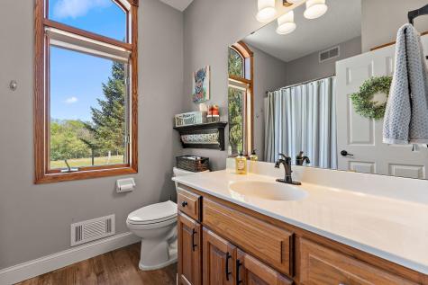 W10415 521st Avenue Prescott WI 54021