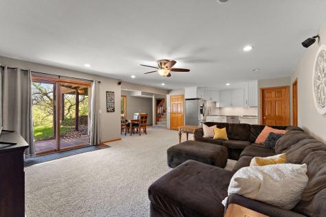 W10415 521st Avenue Prescott WI 54021
