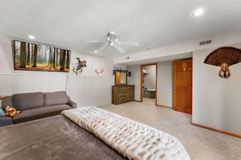 W10415 521st Avenue Prescott WI 54021