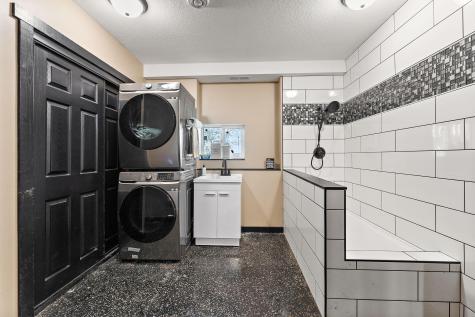 W10415 521st Avenue Prescott WI 54021