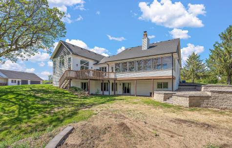 W10415 521st Avenue Prescott WI 54021