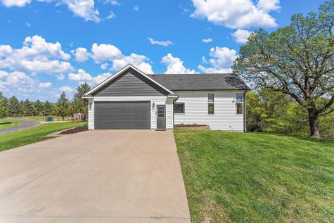 W10415 521st Avenue Prescott WI 54021