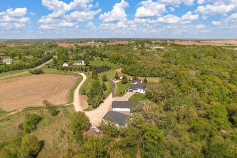 W10415 521st Avenue Prescott WI 54021