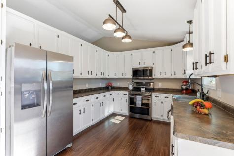 20828 Iran Avenue Lakeville MN 55044
