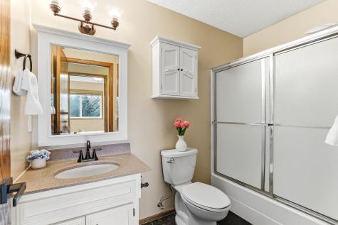 20828 Iran Avenue Lakeville MN 55044