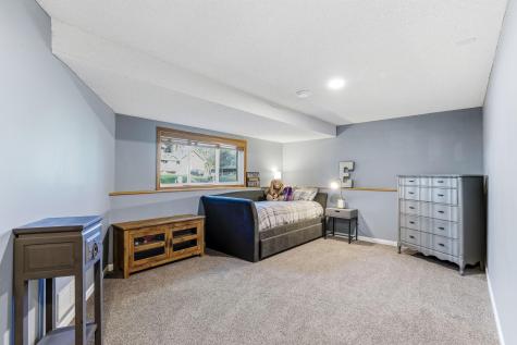 20828 Iran Avenue Lakeville MN 55044