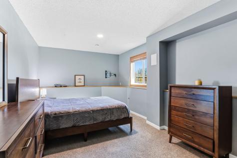 20828 Iran Avenue Lakeville MN 55044