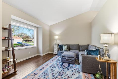 20828 Iran Avenue Lakeville MN 55044