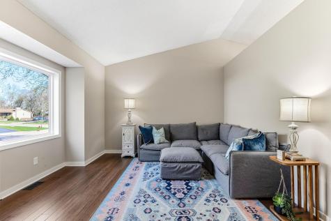 20828 Iran Avenue Lakeville MN 55044