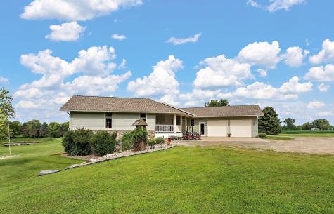 2312 Becker Trail Faribault MN 55021