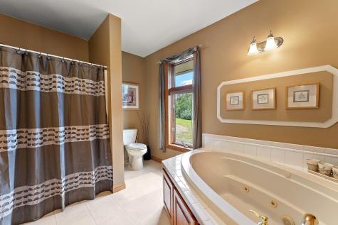 2312 Becker Trail Faribault MN 55021