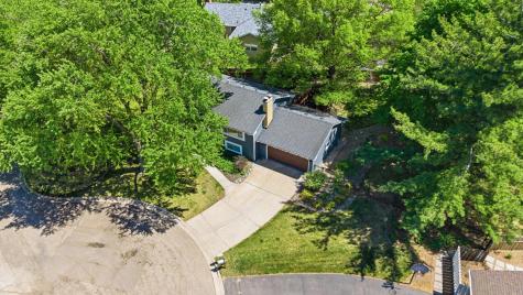 311 Eagle Ridge Circle Burnsville MN 55337