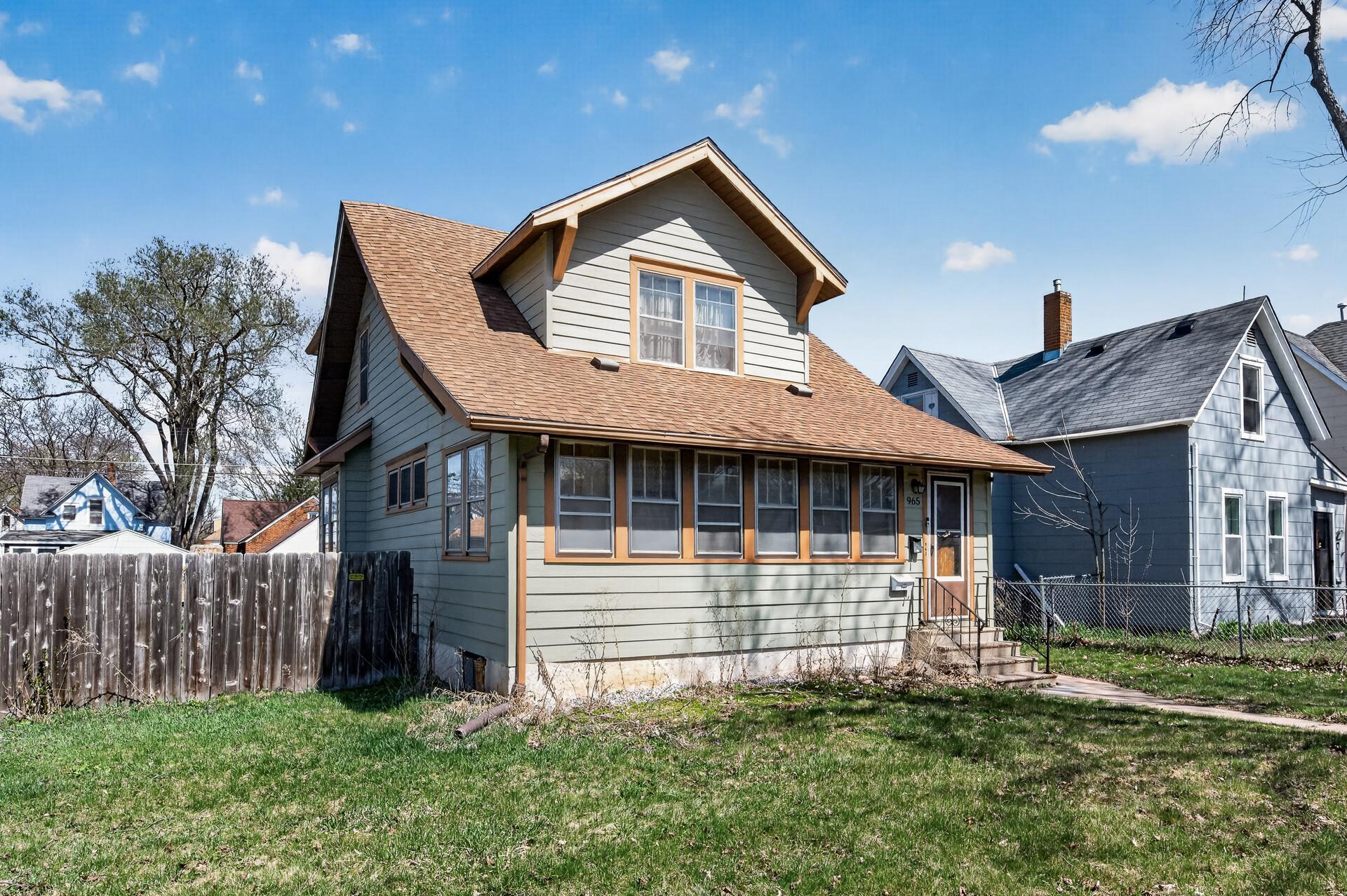 965 Geranium Avenue E Saint Paul MN 55106