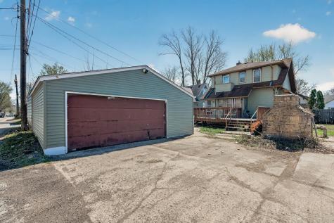 965 Geranium Avenue E Saint Paul MN 55106