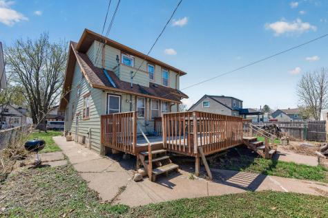 965 Geranium Avenue E Saint Paul MN 55106