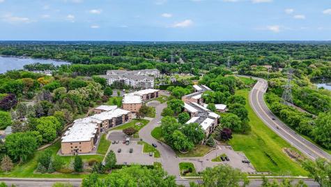 2680 Oxford Street N Roseville MN 55113