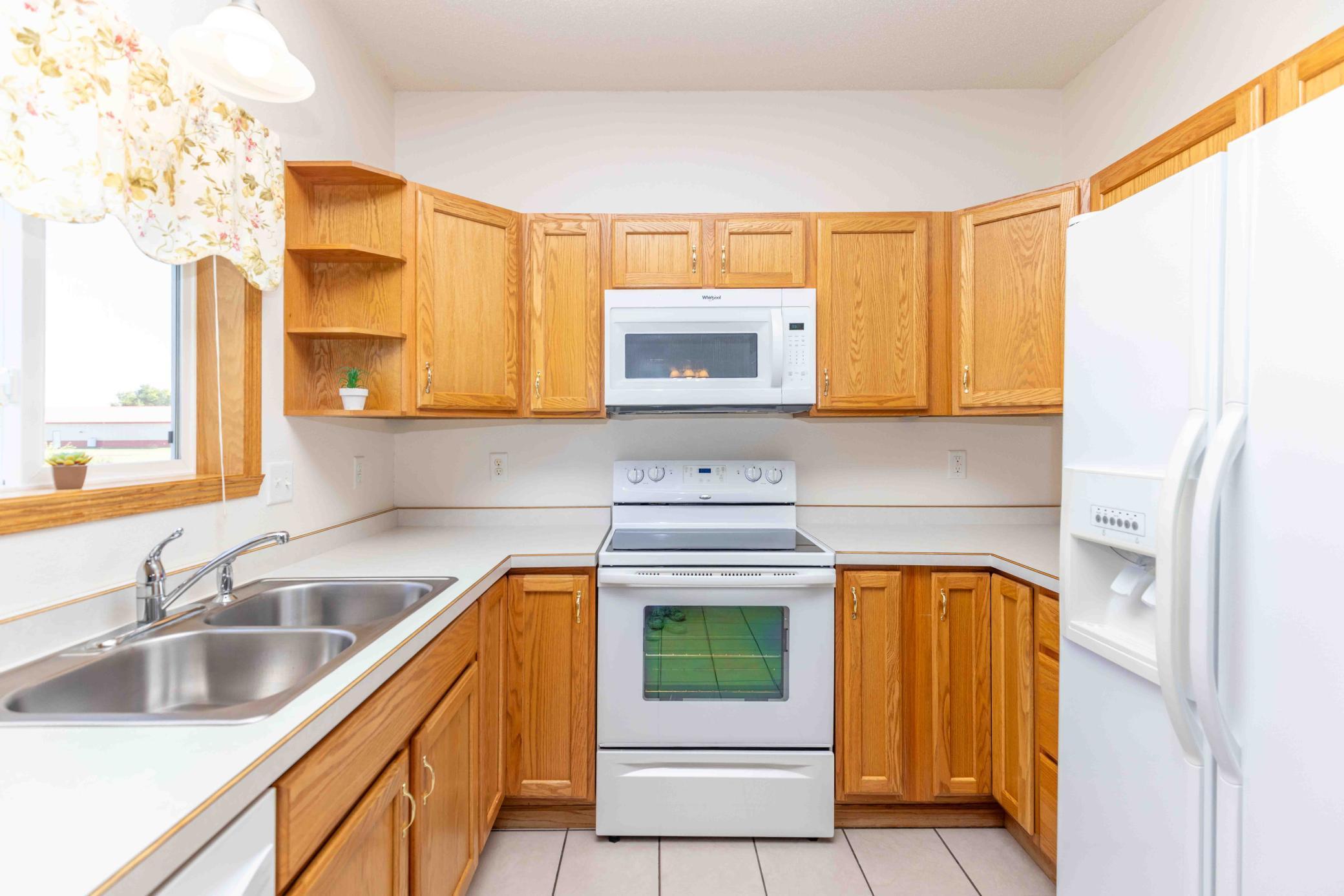 1405 2nd Avenue NE Barnesville MN 56514