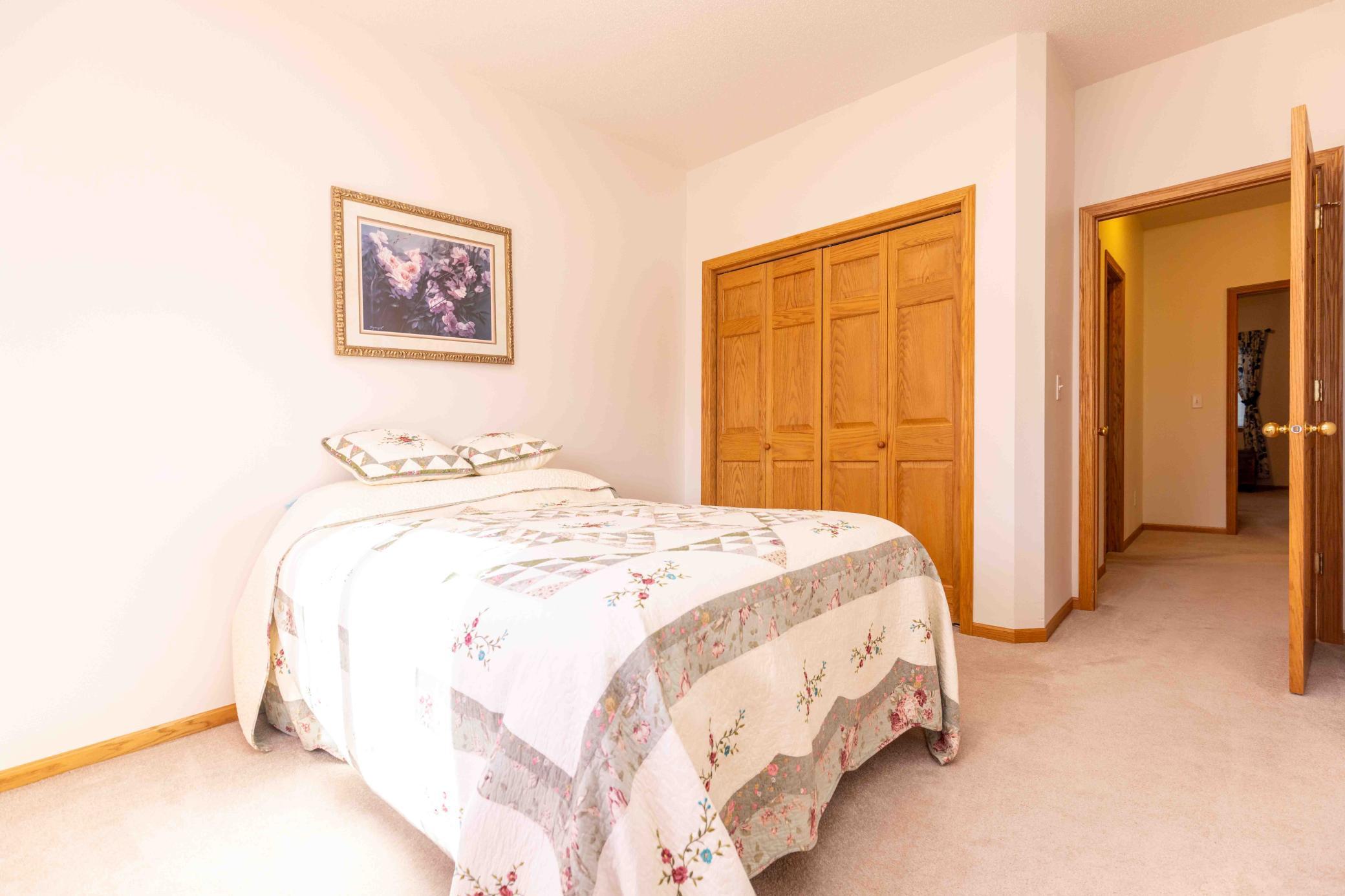 1405 2nd Avenue NE Barnesville MN 56514