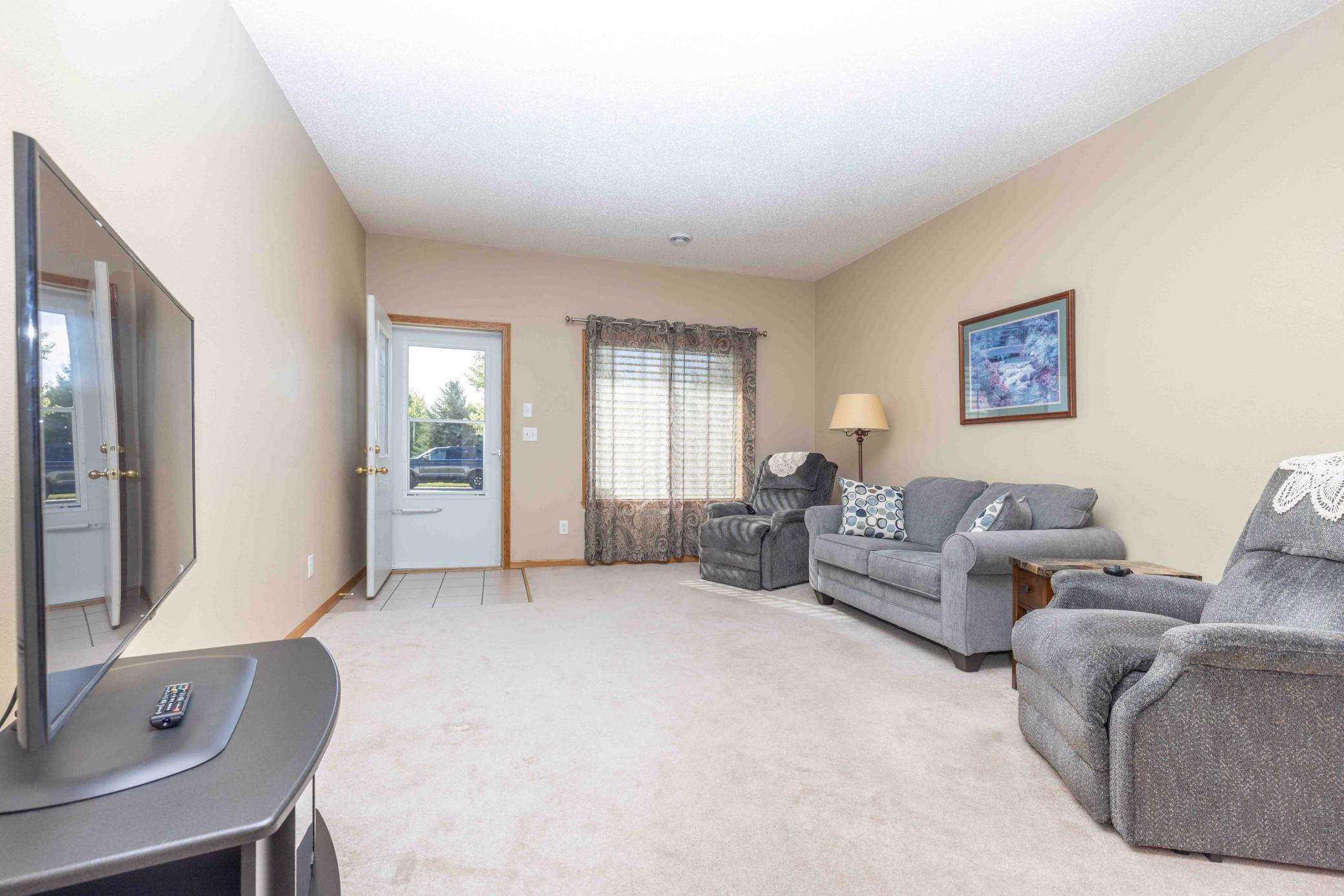 1405 2nd Avenue NE Barnesville MN 56514