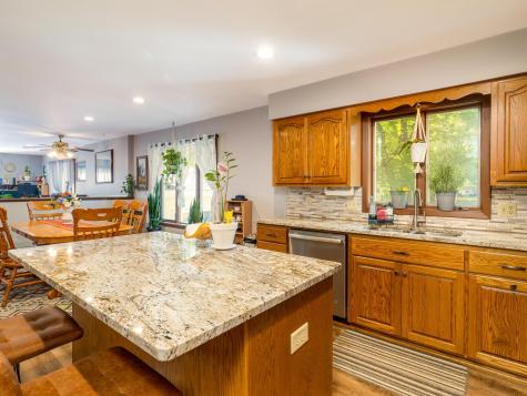 13922 68th Street NW Annandale MN 55302
