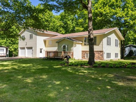 13922 68th Street NW Annandale MN 55302