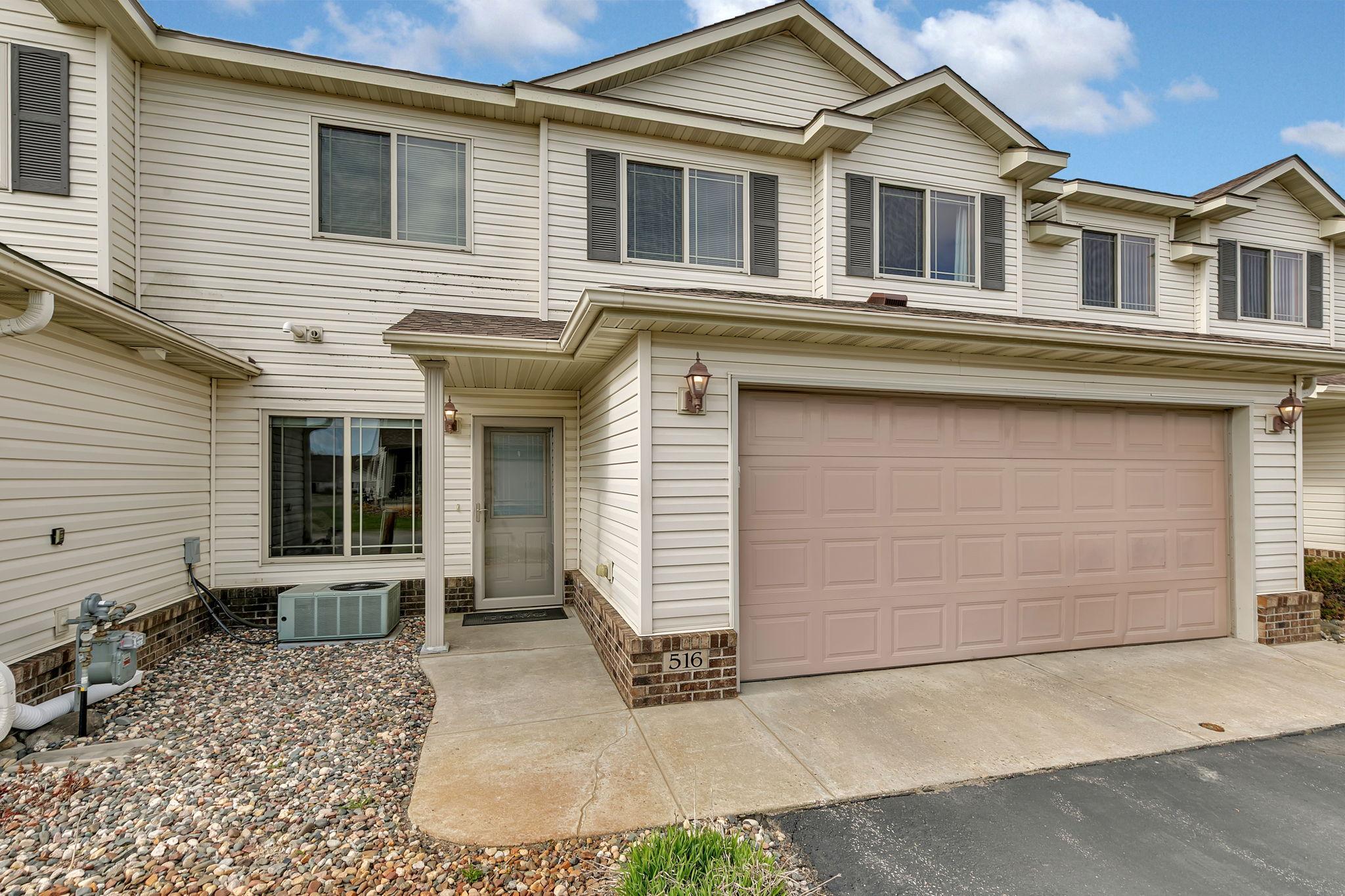 516 Graceview Loop Saint Joseph MN 56374