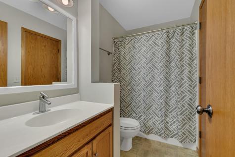 516 Graceview Loop Saint Joseph MN 56374
