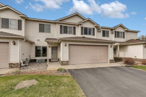 516 Graceview Loop Saint Joseph MN 56374