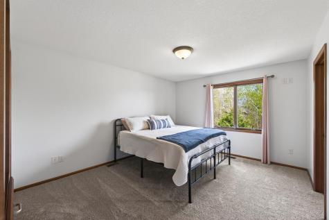 16191 Crane Street NW Andover MN 55304