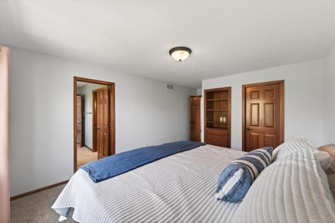 16191 Crane Street NW Andover MN 55304