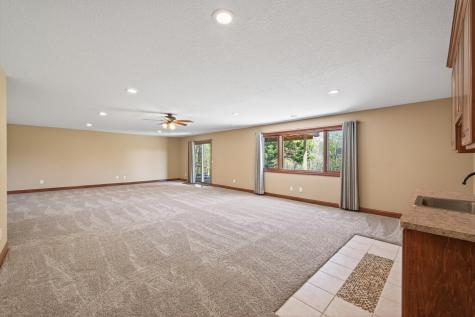 16191 Crane Street NW Andover MN 55304