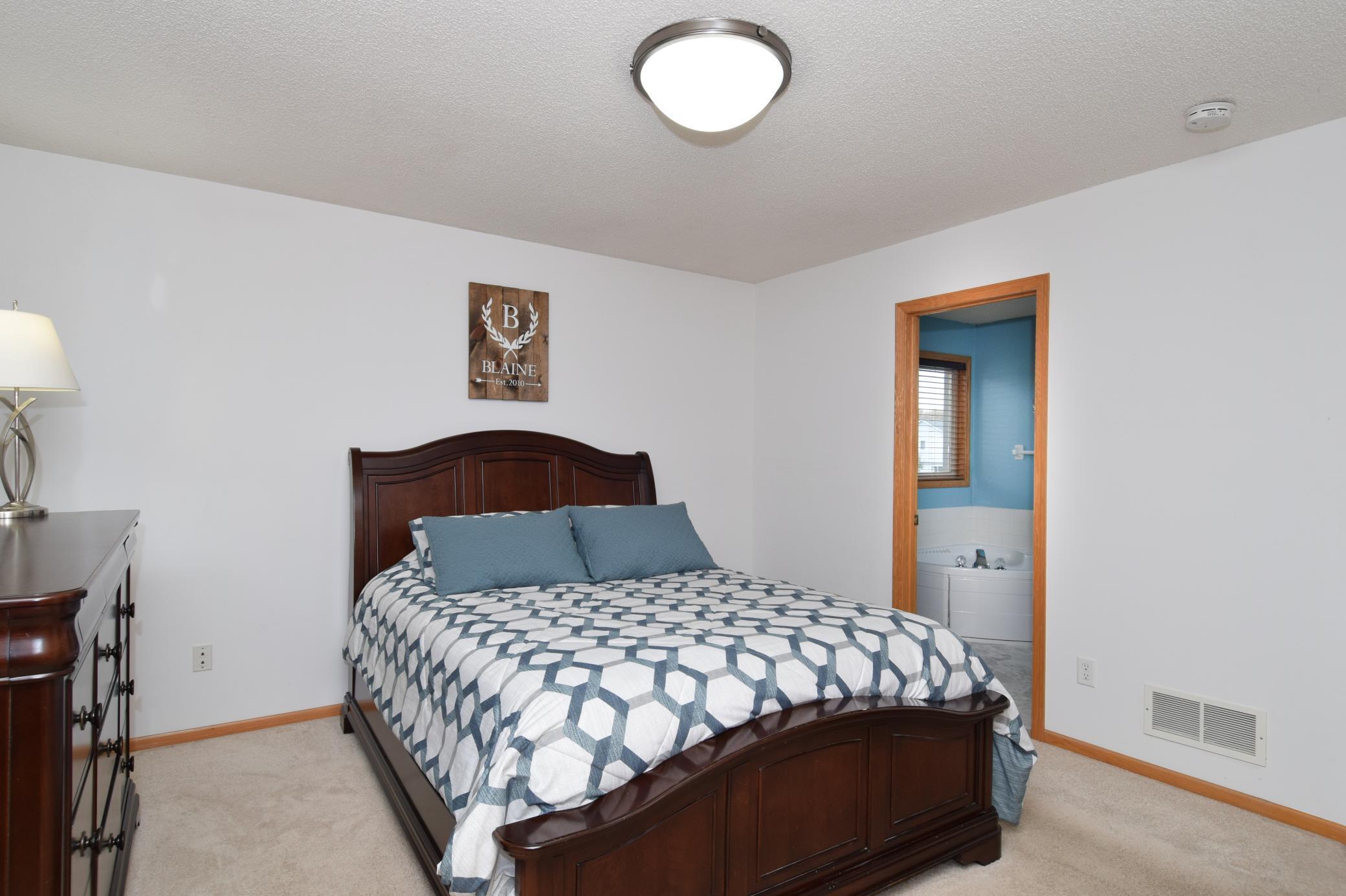 14599 Dakota Street NW Andover MN 55304