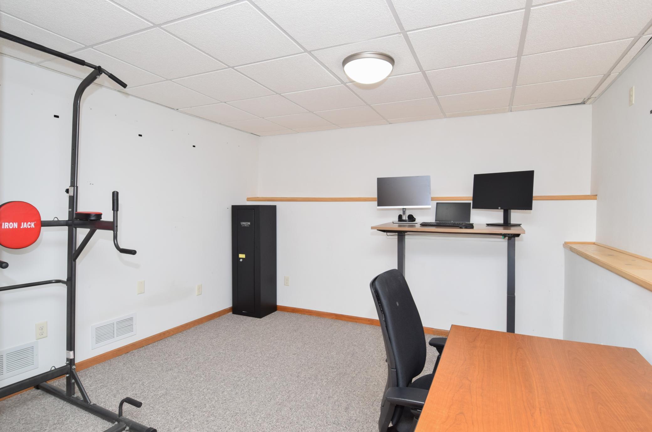 14599 Dakota Street NW Andover MN 55304