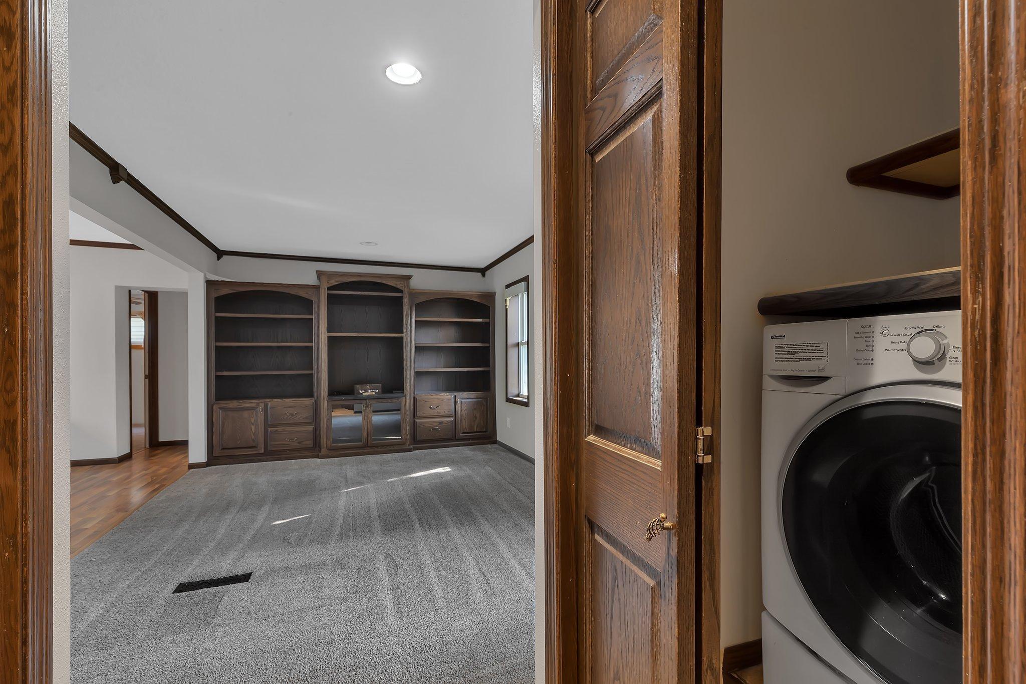 113 Barracuda Avenue NE Avon MN 56310