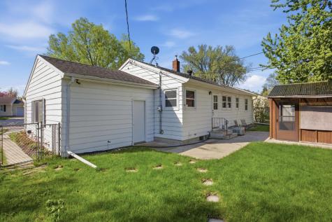 105 16th Avenue N Fargo ND 58102