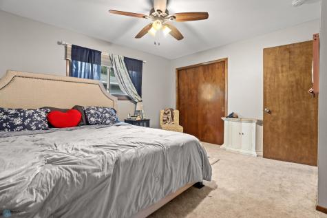 2014 18th Street S Moorhead MN 56560