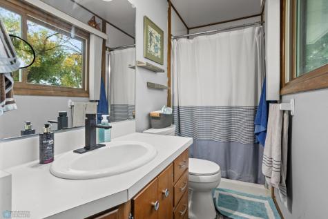 2014 18th Street S Moorhead MN 56560