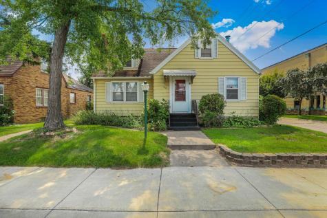 312 E Broadway Little Falls MN 56345