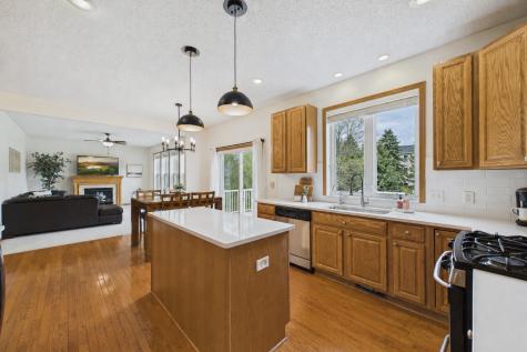 2409 Golf Drive Woodbury MN 55129
