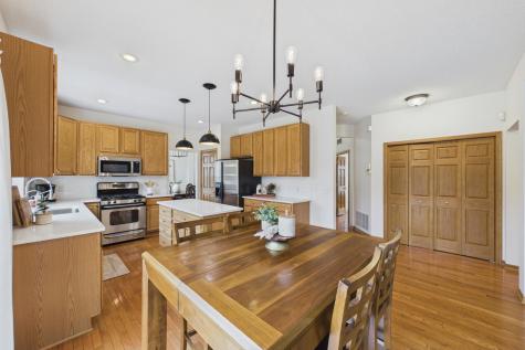 2409 Golf Drive Woodbury MN 55129