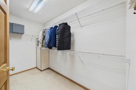 2409 Golf Drive Woodbury MN 55129