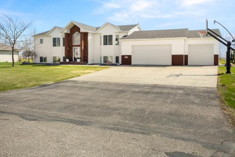 829 Leonards Way Argusville ND 58005