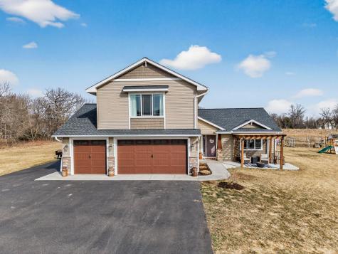 15264 292nd Avenue NW Zimmerman MN 55398
