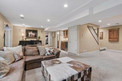8445 Upland Lane N Maple Grove MN 55311