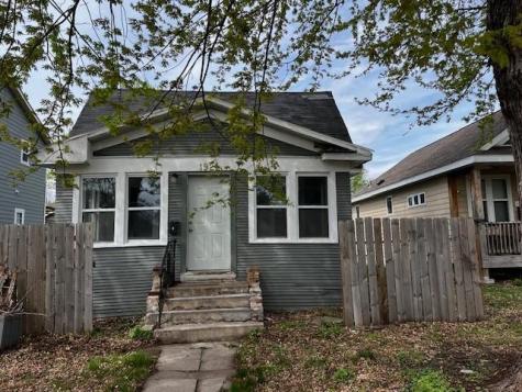 1921 Queen Avenue N Minneapolis MN 55411