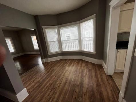 1921 Queen Avenue N Minneapolis MN 55411